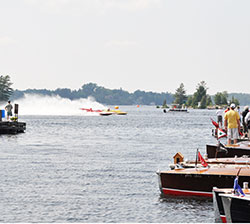 Antique Classis Boat Show