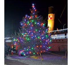 SS Keewatin Tree Lighting
