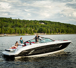 Cruisers 328 Bow Rider