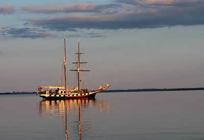 Britannia Yacht Club - Black Jack