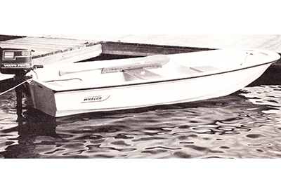Boston Whaler 11