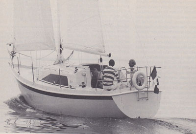 Tanzer 31 Exterior back