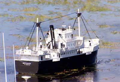 Max's Boats