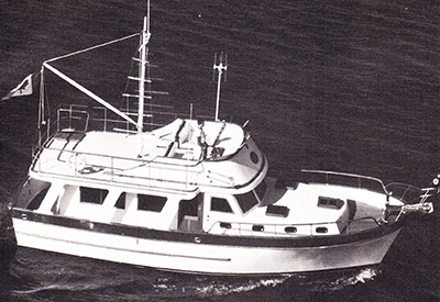 Marine Trader 40 Sedan - Overview