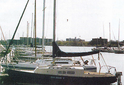 Northern 25 - at the dock