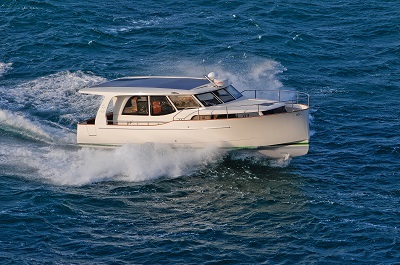 Greenline 33 Hybrid