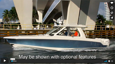 Boston Whaler 380 Realm