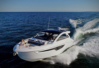 CPS-14-MarineMaxCruisersYachts-400.jpg