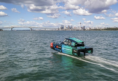 Hydrogen Chase Boat