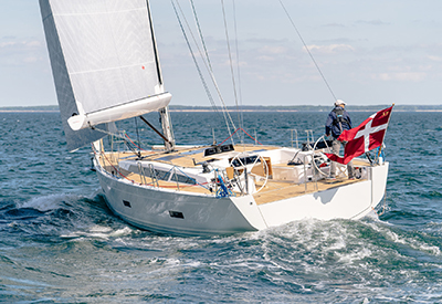 SinC X Yachts 49E Sailing 400