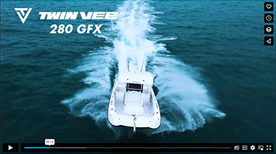 Twin vee 28 GFX 400