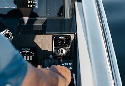 Zipwake Dynamic Trim Control System Control Panel