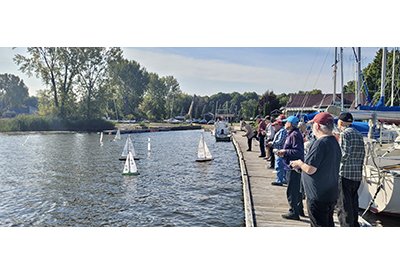 SinC Marine Modelers Montreal Club 2 400